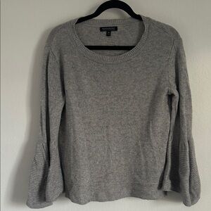Banana Republic Sweater Grey Merino Wool/Cashmere Blend Bell Sleeves Sz M